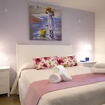 Pensión Skyview 4*