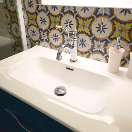 Skyview Гостевой дом 4*