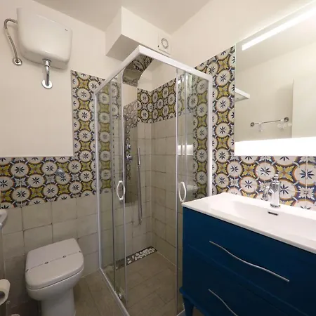 Skyview Чефалу