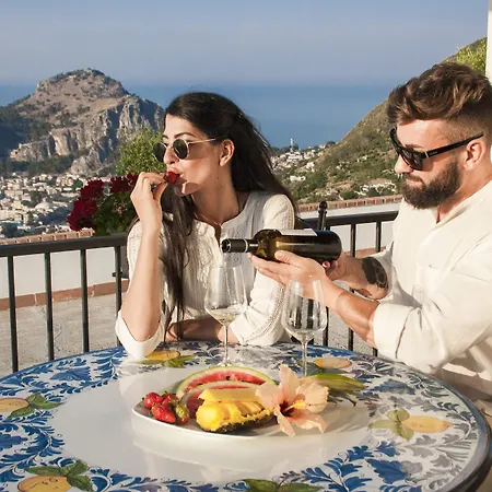 Гостевой дом Skyview 4*