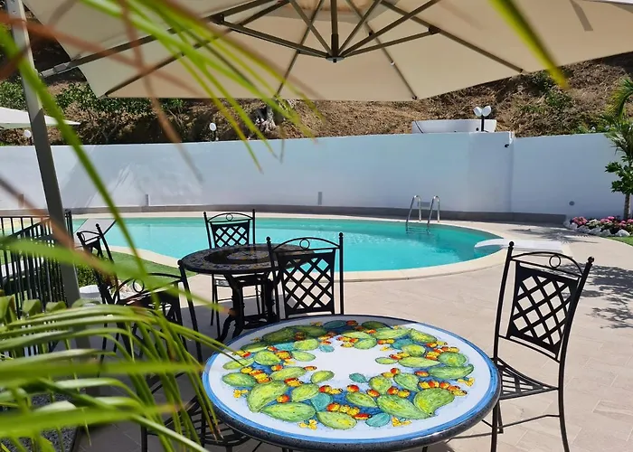 بيت ضيافة Skyview 4*